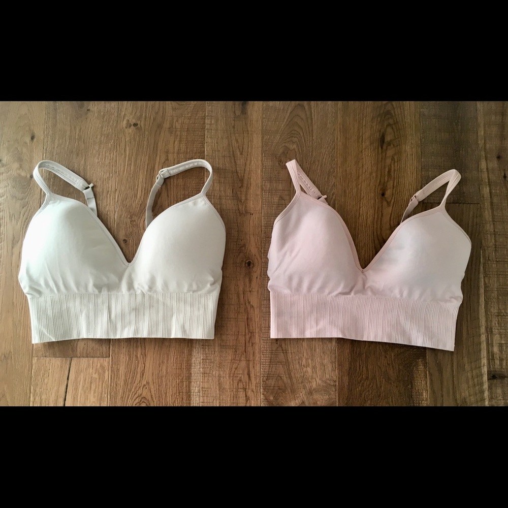 Athleta Embrace Bra Size Small. D-D cup.  Lot of 2